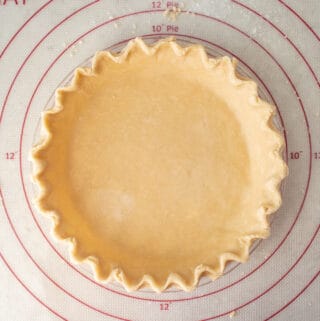 pie crust with crimped edges