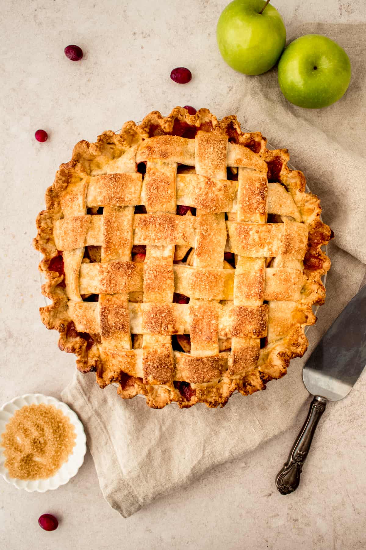 baked chai spiced apple cranberry pie